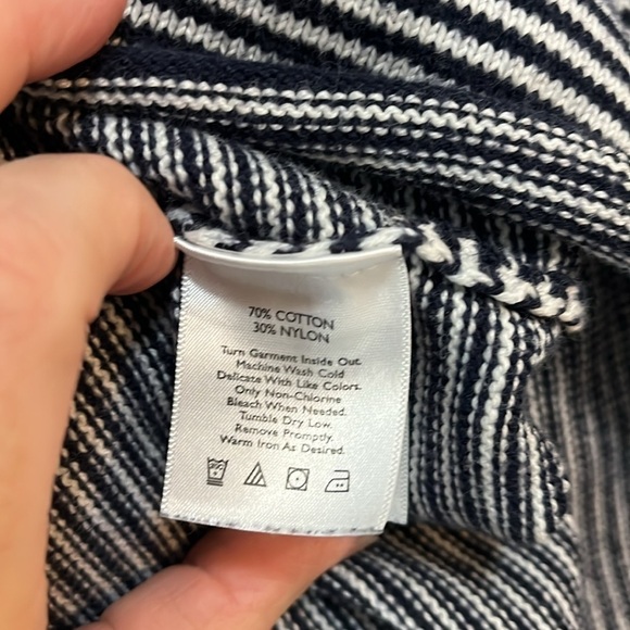 Navy & White Stripes Eddie Bauer Sweater Rolled Hem Scope Neck Pullover Layer - Picture 4 of 12